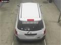 2016 Nissan AD