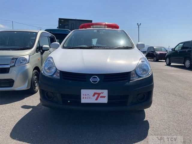 2014 Nissan AD