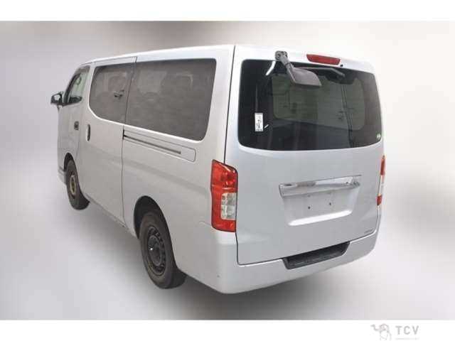 2013 Nissan NV350 Caravan