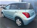 2003 Toyota IST