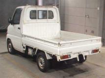 2004 Nissan Clipper