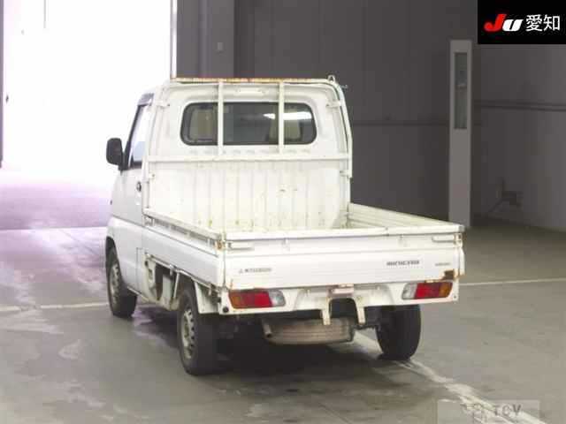 2000 Mitsubishi Minicab Truck