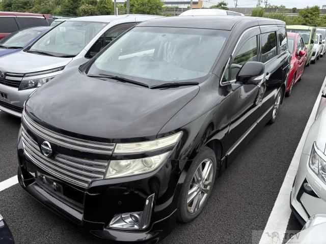 2013 Nissan Elgrand