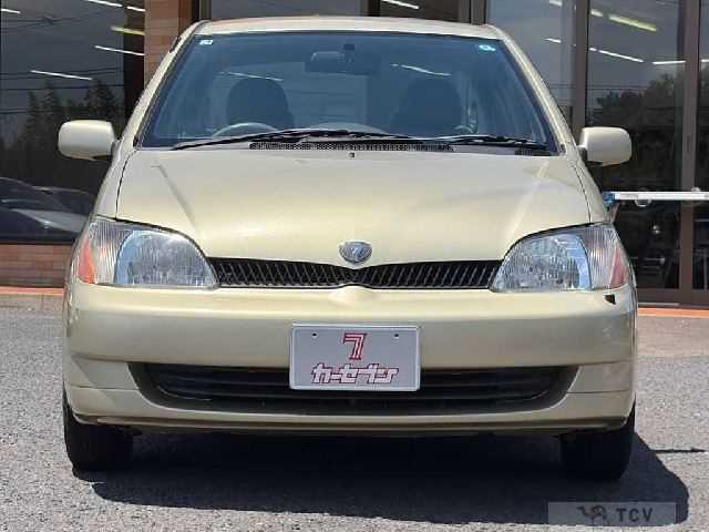 2001 Toyota Platz