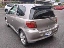 2001 Toyota Vitz