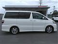 2005 Toyota Alphard