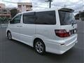 2005 Toyota Alphard