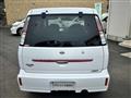 2001 Nissan Cube