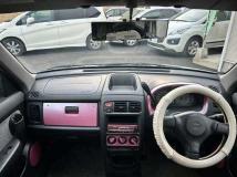 2001 Nissan Cube