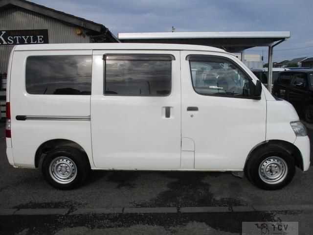 2016 Toyota Townace Van