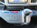 2013 Honda Step WGN