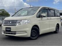 2013 Honda Step WGN