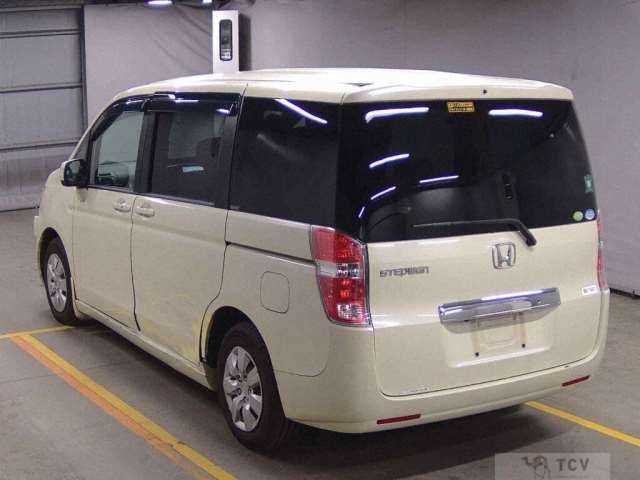 2012 Honda Step WGN