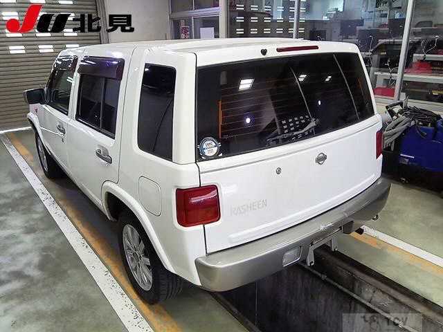 1999 Nissan Rasheen
