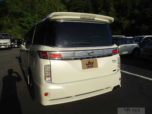 2013 Nissan Elgrand