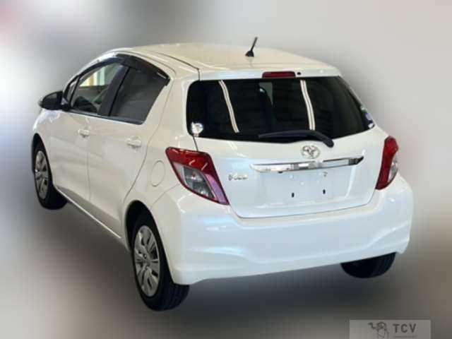 2013 Toyota Vitz