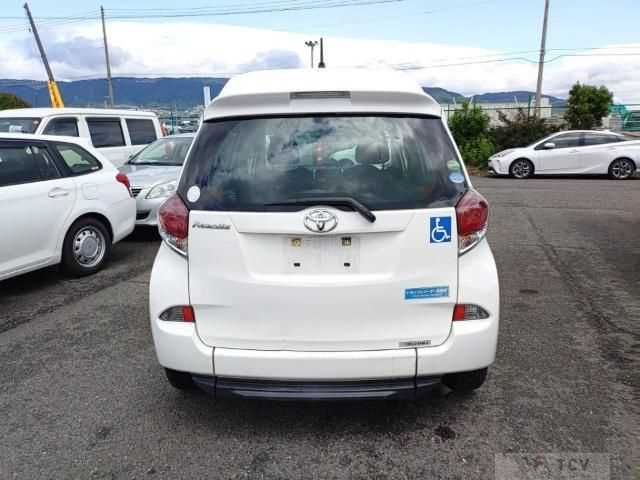 2016 Toyota Ractis