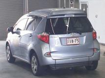 2012 Toyota Ractis