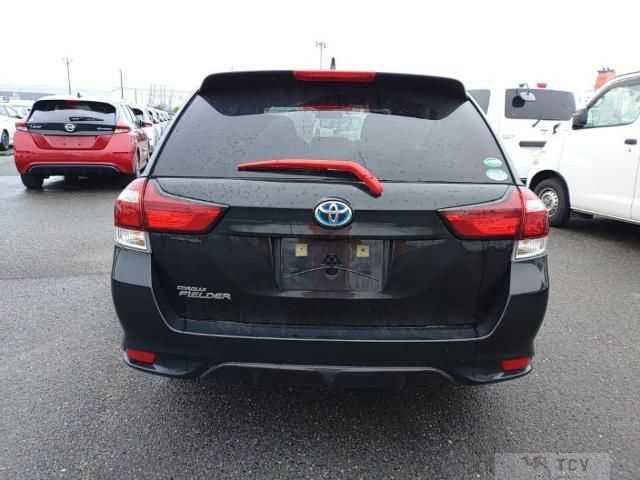 2015 Toyota Corolla Fielder