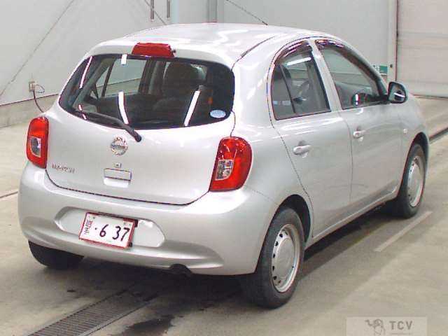 2017 Nissan March