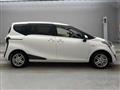 2016 Toyota Sienta