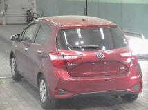 2017 Toyota Vitz
