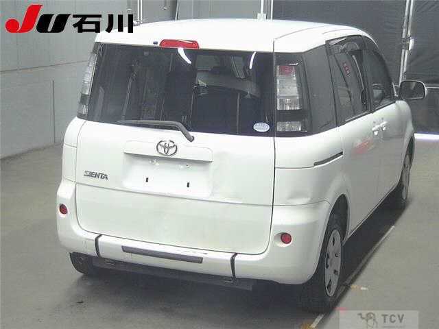 2015 Toyota Sienta