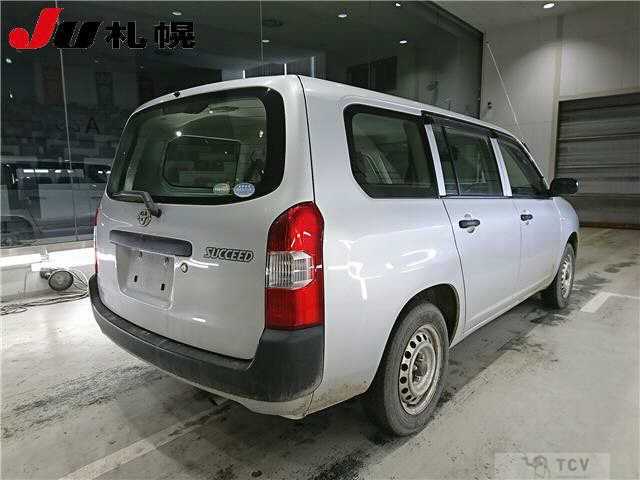 2016 Toyota Succeed Van