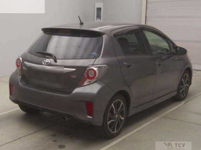 2016 Toyota Vitz