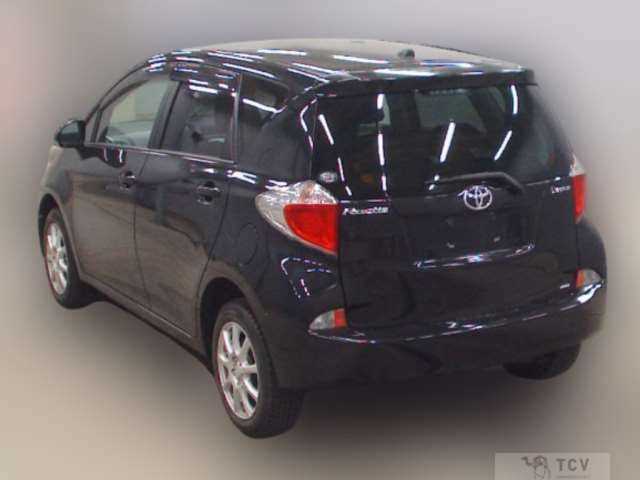 2011 Toyota Ractis
