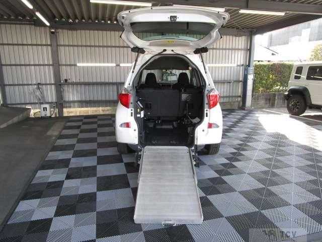 2012 Toyota Ractis