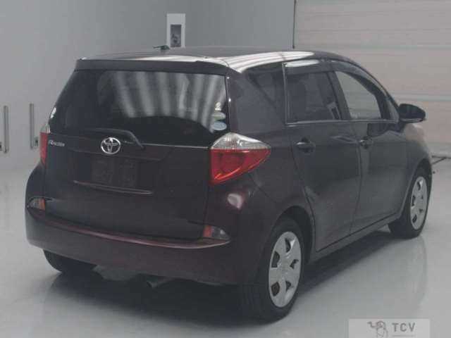2013 Toyota Ractis
