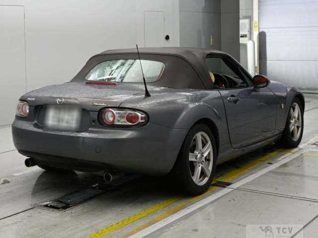 2006 Mazda Roadster