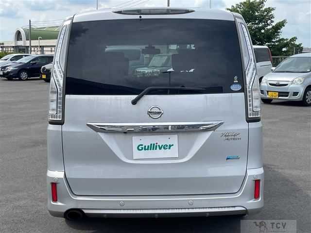 2015 Nissan Serena