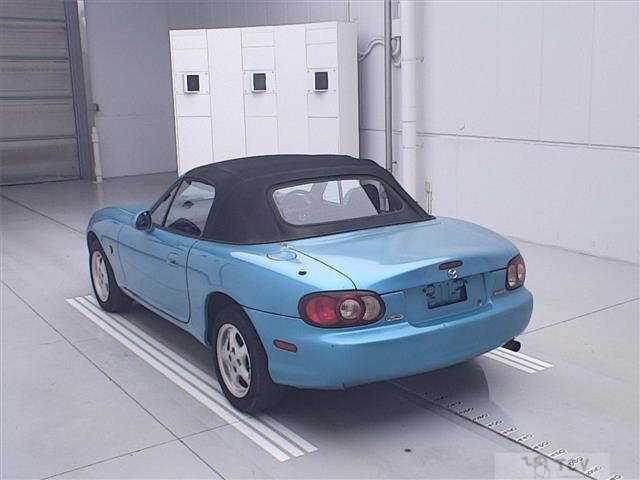 2003 Mazda Roadster