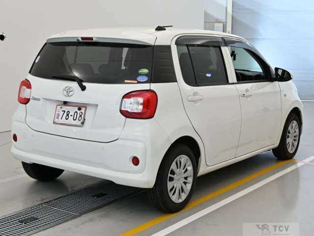 2017 Toyota Passo