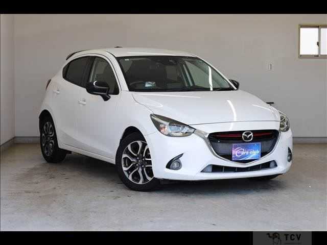 2015 Mazda Demio