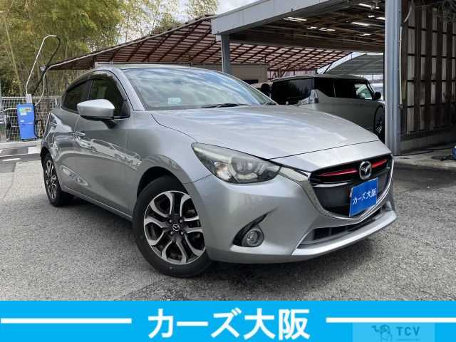 2016 Mazda Demio