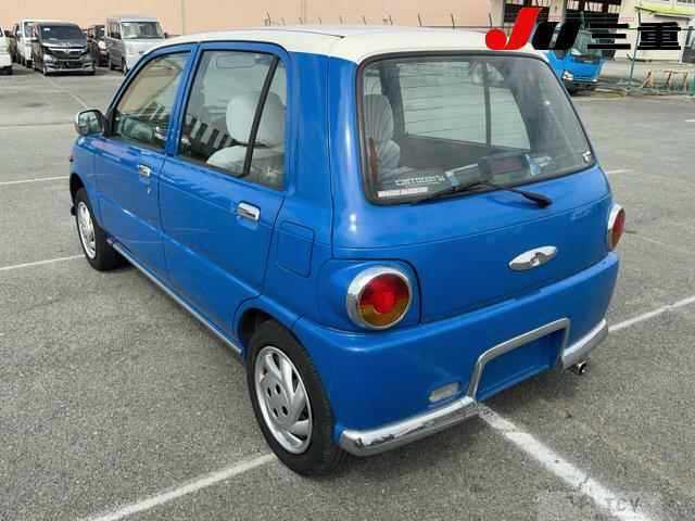 1998 Daihatsu Mira