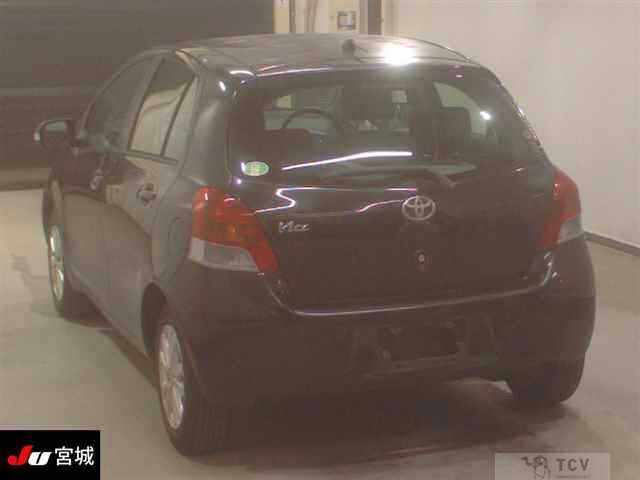 2010 Toyota Vitz