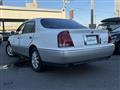 2000 Toyota Crown Majesta