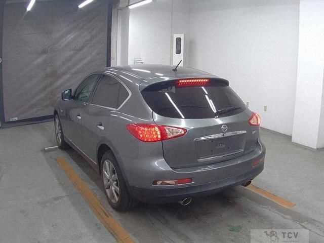 2011 Nissan SKYLINE CROSSOVER