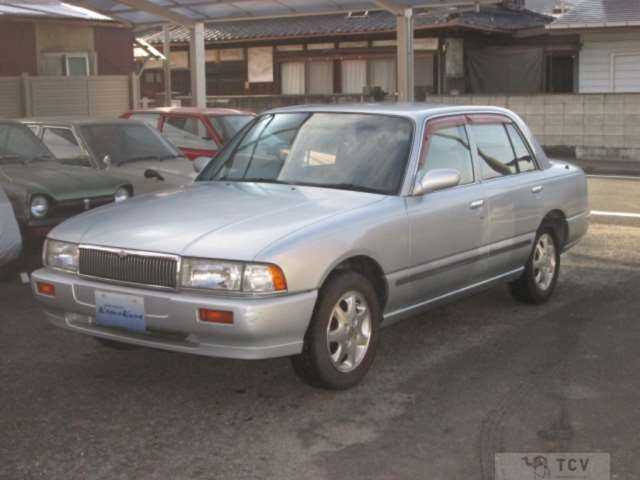 2002 Nissan Crew