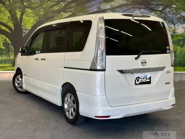 2013 Nissan Serena