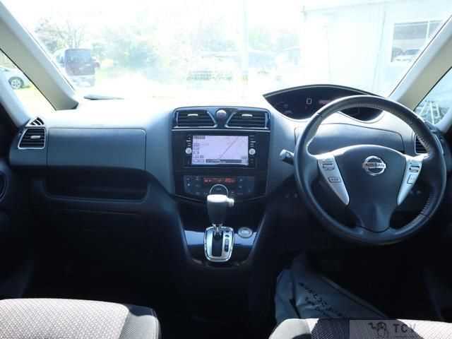 2016 Nissan Serena