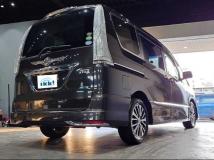 2015 Nissan Serena