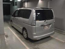 2013 Nissan Serena