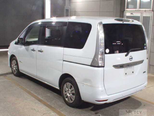 2015 Nissan Serena