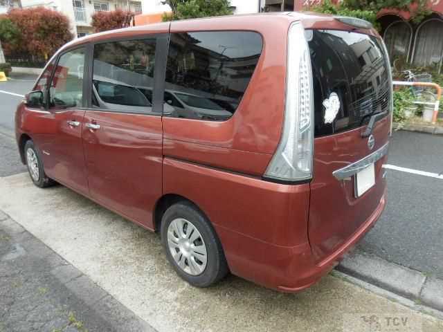 2014 Nissan Serena