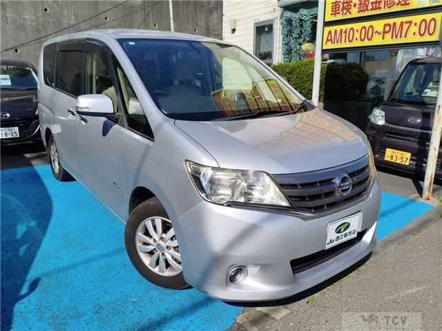 2013 Nissan Serena